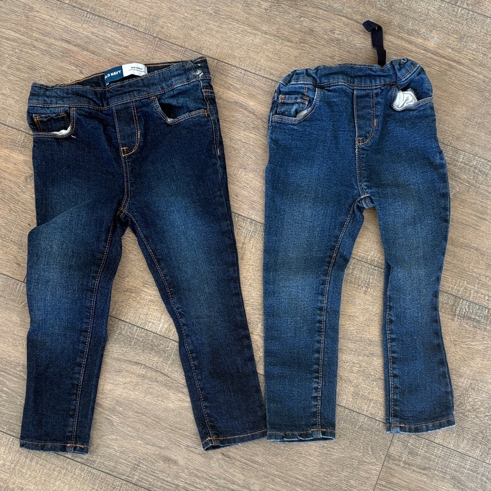 Old navy adjustable waist 3T